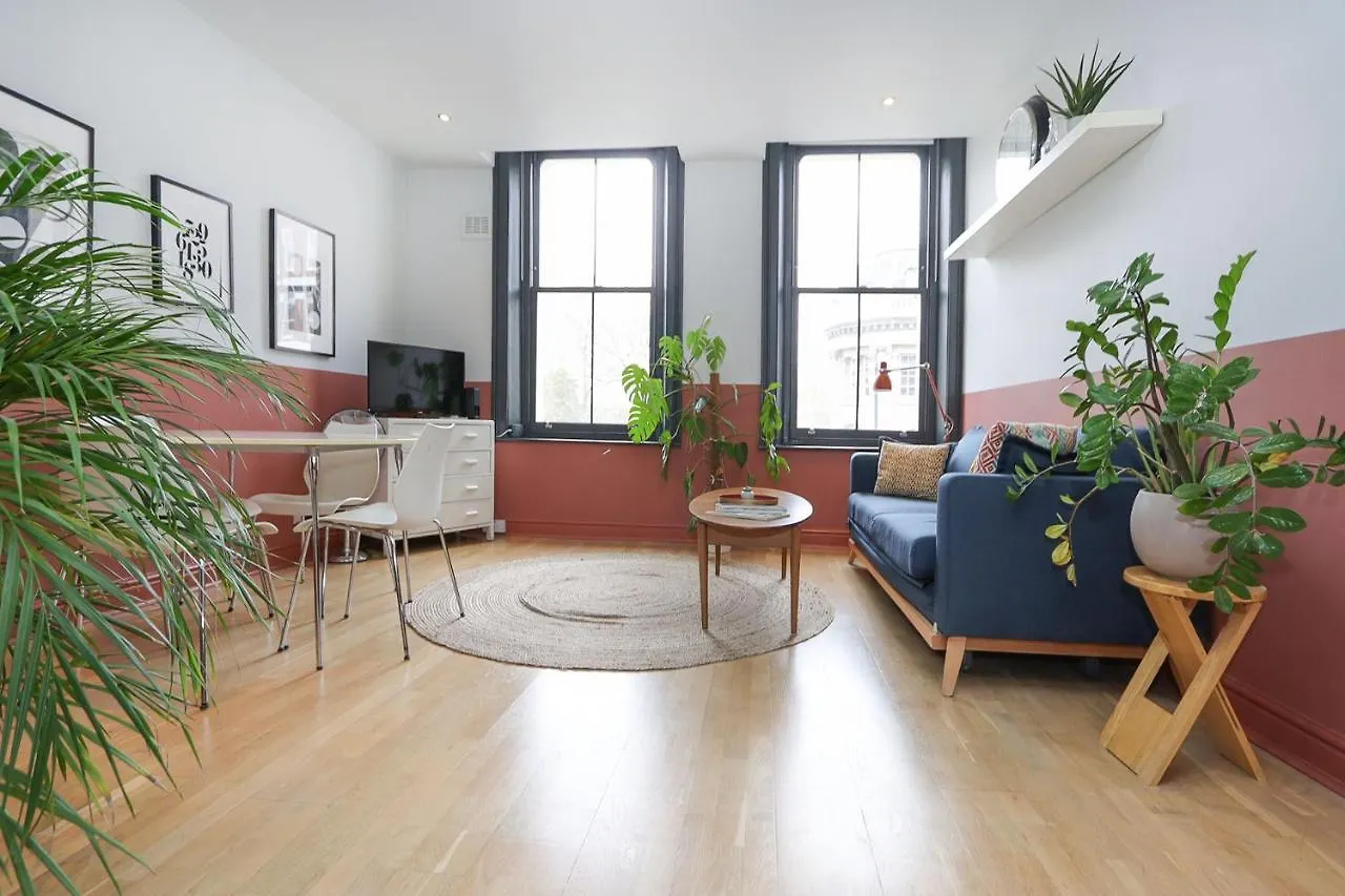 Just-Renovated Flat In The Centre Of Shoreditch! London